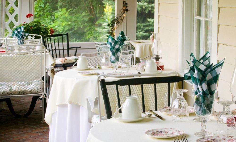 Stockbridge Country Inn (Adults Only) Exterior photo