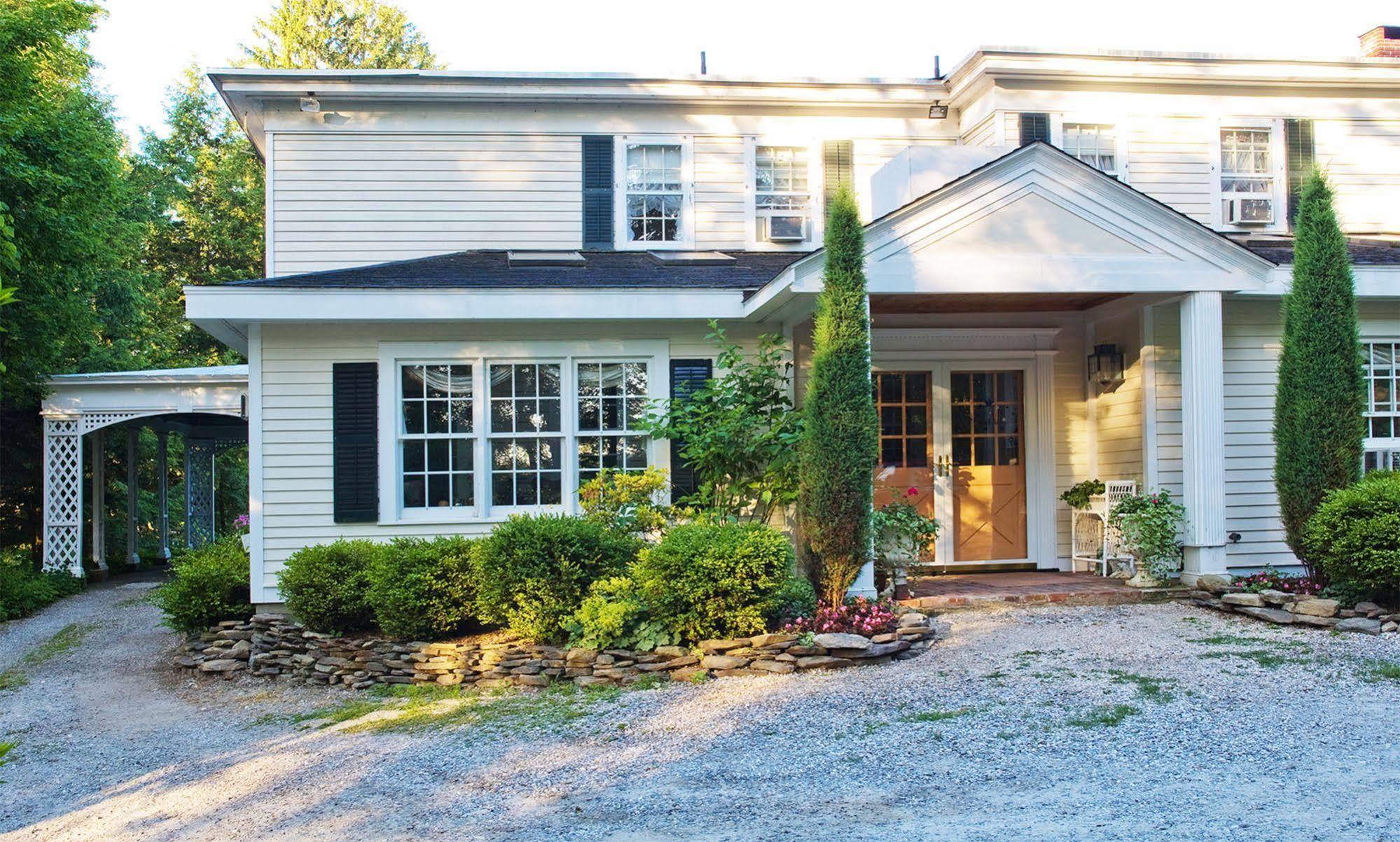 Stockbridge Country Inn (Adults Only) Exterior photo